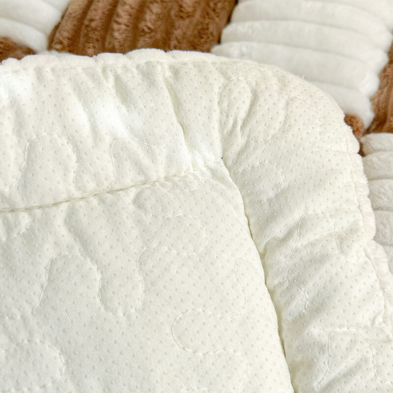 ⏰Last day 49% OFF🔥Cream-coloured Large Plaid Square Pet Carpet Bed Sofa Cover - Image 12
